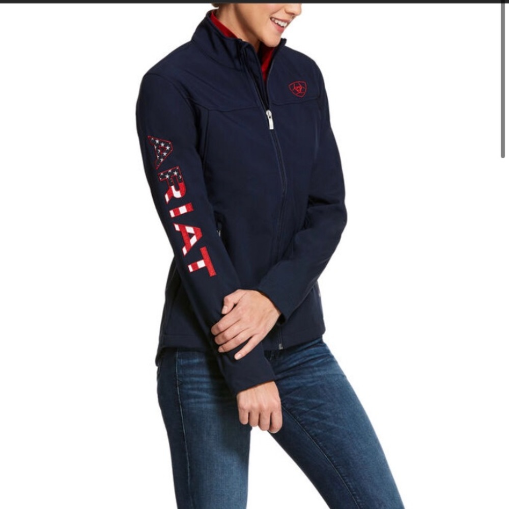 💎SOLD💎 Women’s ariat soft shell team jacket